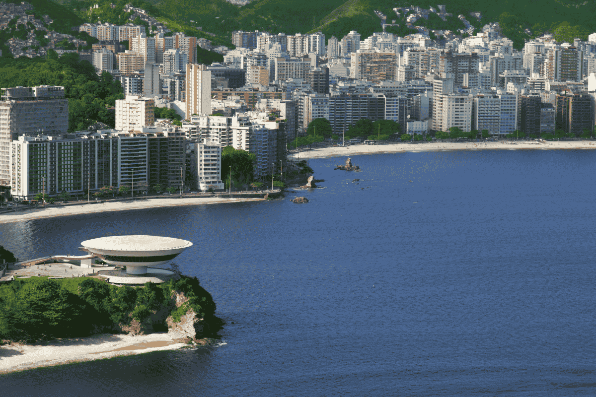 O que fazer ao visitar Niterói.