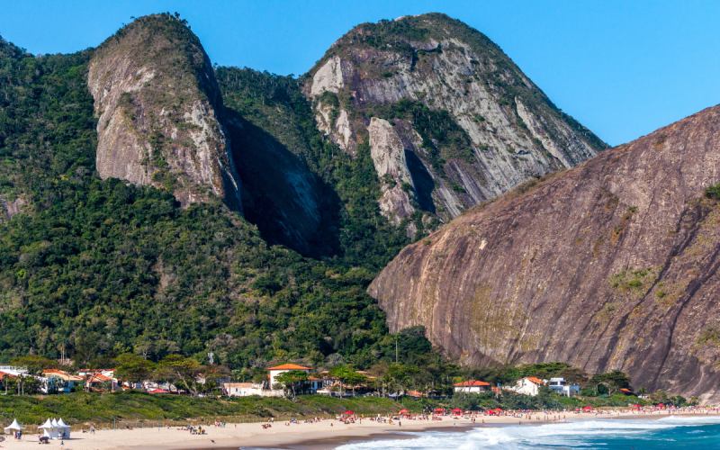 Passeio a Praia de Itacoatiara, Niterói